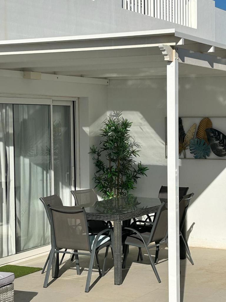 Villa Rosa Playa Blanca Luxury 2 Bed 2 Bath Villa With Private Pool, Patio Eksteriør bilde